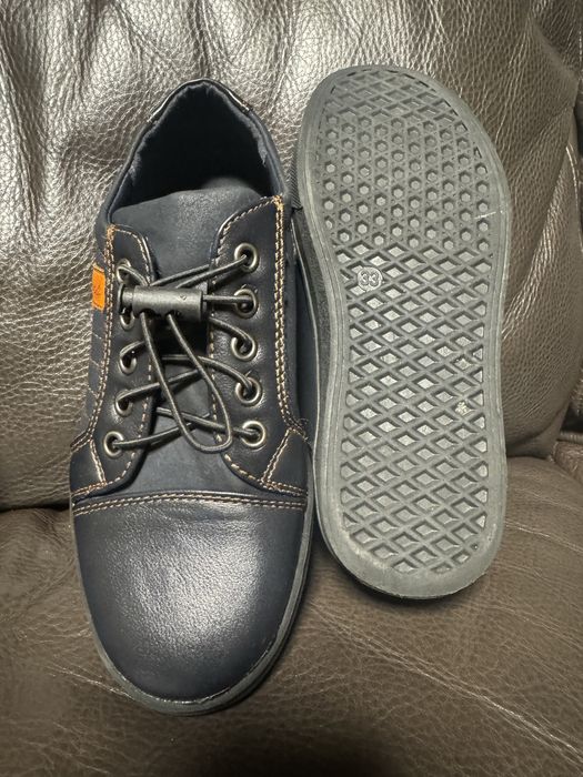 Стилни кожени обувки Mat star, 33 номер, Нови!