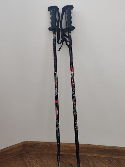 Vând echipament schi împreună sau separat stare f bună