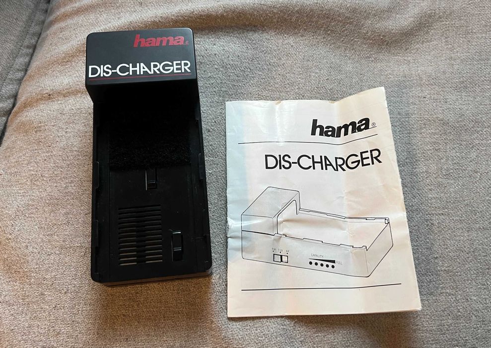 Dispozitiv descarcat baterii camere video Panasonic Hama 46499 vintage