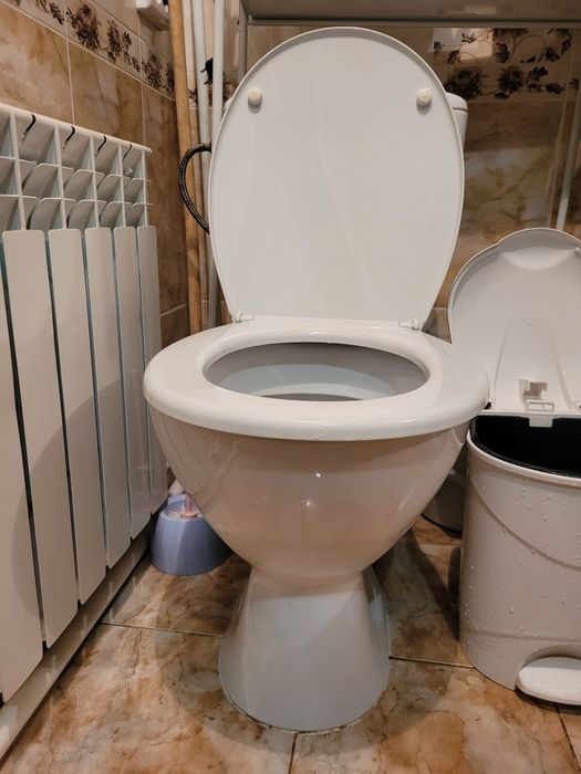 Продам унитаз в отличном состоянии