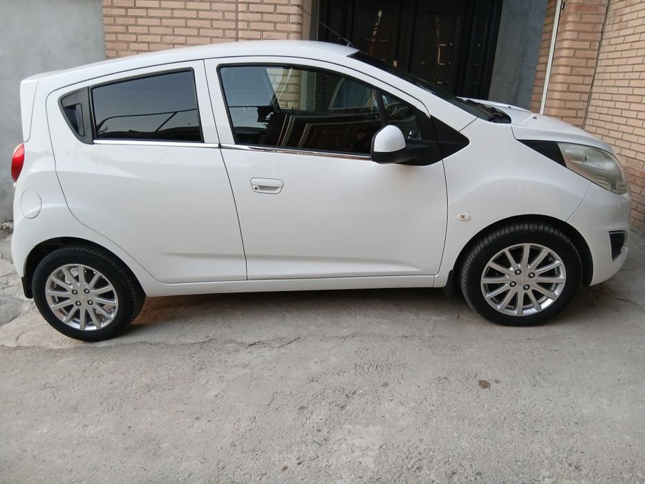 SPARK chevrolet yevro