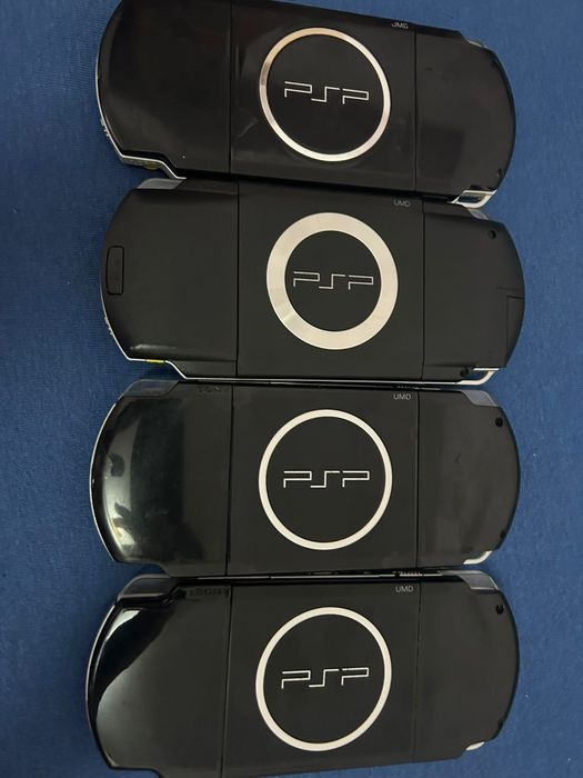 Vând patru Psp-uri