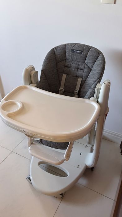 Стульчик-качеля для кормления Peg Perego Tatamia