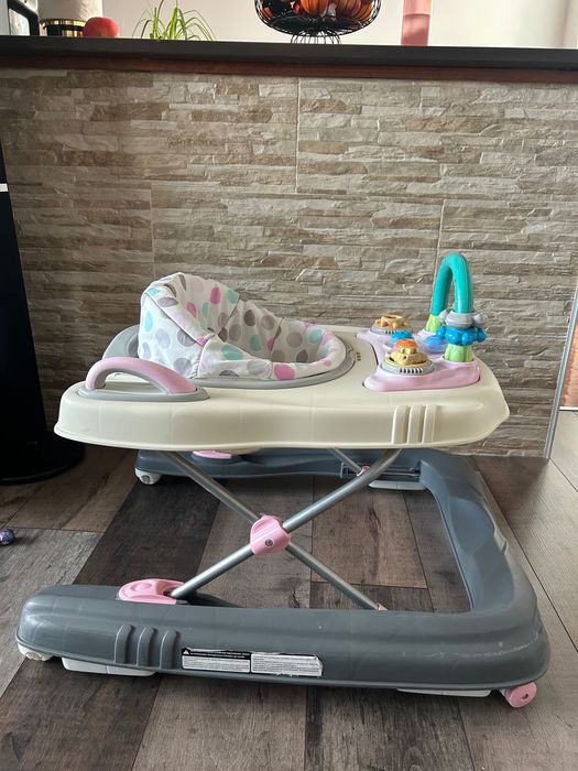 Бебешка проходилка