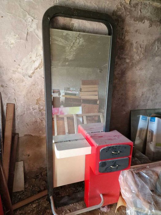 Зеркало парикмахерское