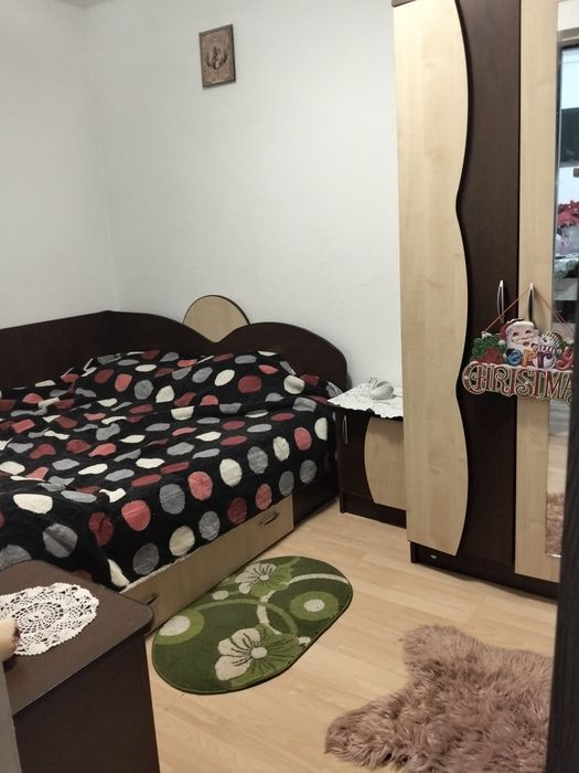Inchiriez apartament 2 camere