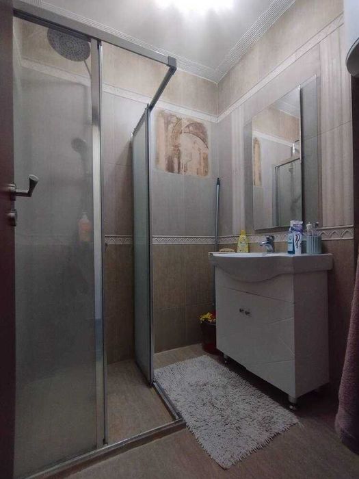 Продава се Тристаен апартамент в Пловдив, Каменица 2 - 109 кв.м за 2606 €/кв.м - Снимка #11