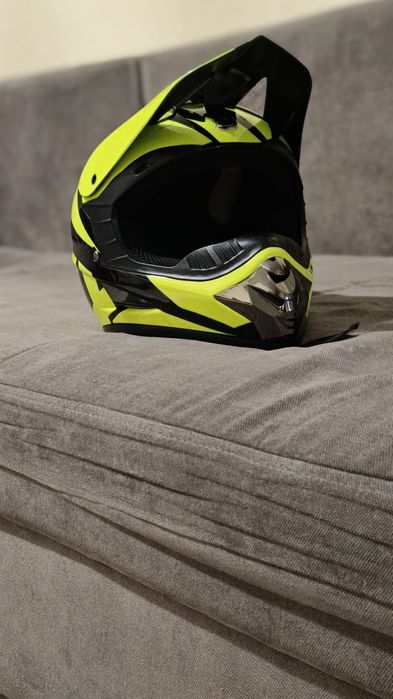 Продам шлем мото