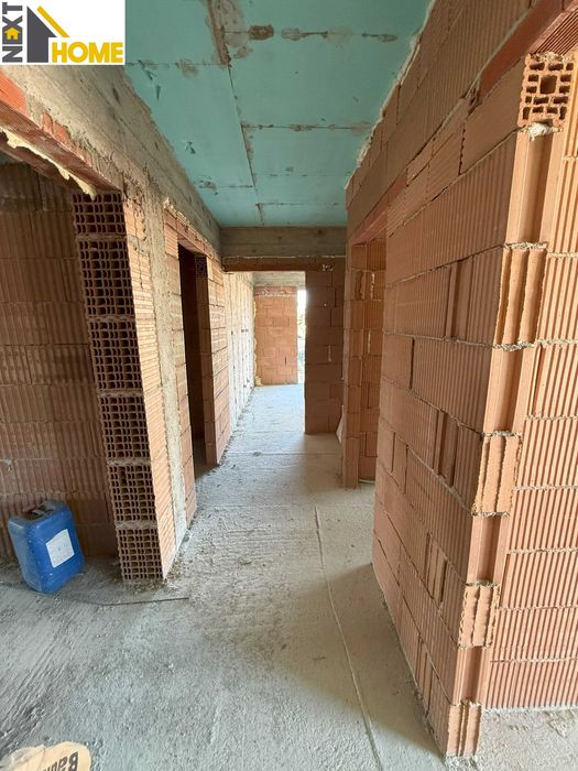 Продава се Тристаен апартамент в Асеновград - 91 кв.м за 992 €/кв.м - Снимка #14