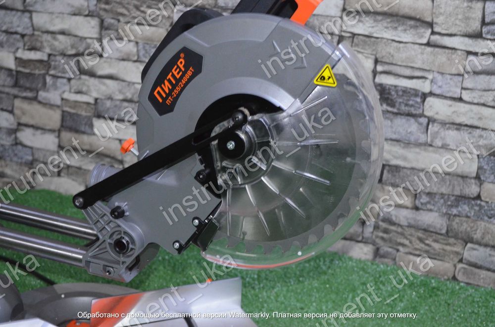 Торцовочная пила Питер углорез (ПТ255/2400)