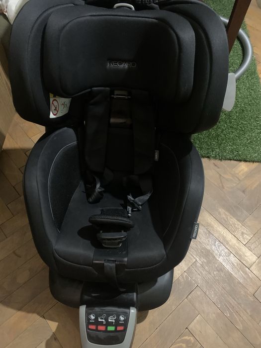 Промоция! Изофикс столче /върти се/ за кола Recaro