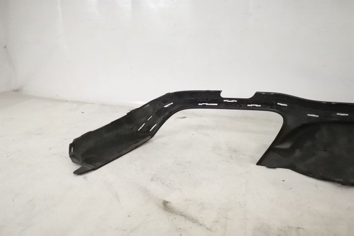 Fusta Spoiler Bara Spate Original In Stare Buna AMG Mercedes-Benz E-Cl