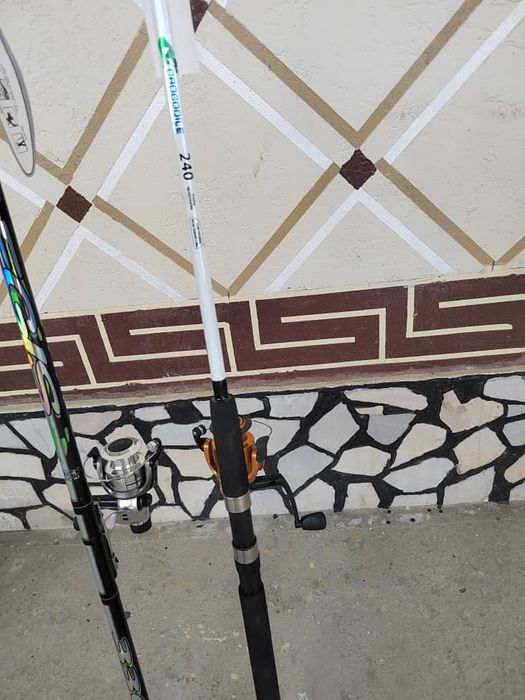 Удочка спининг  катушка