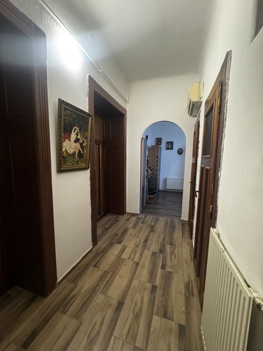Inchiriez apartament 3 camere, zona Iosefin