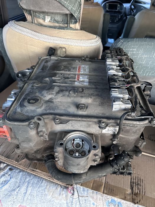 Инвертор продам. Электроный двигатель