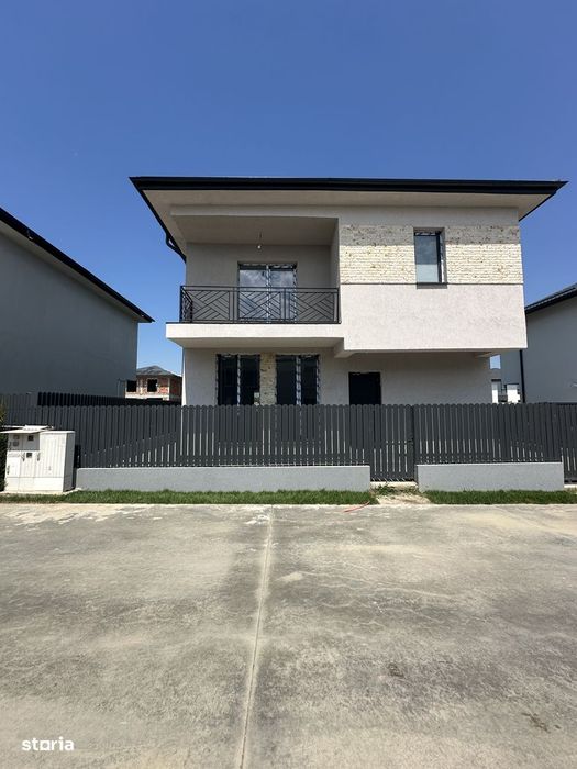 Casă singulară, 4 camere, teren 250 mp, gata de utilizare