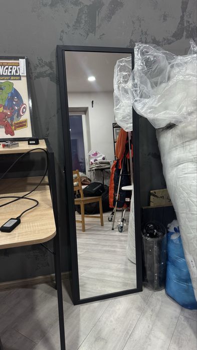 Продам напольное зеркало