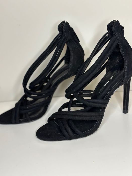 Zara Basic черни сандали с ток