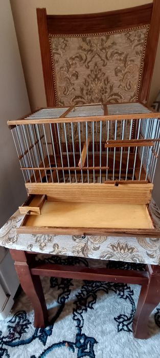 Dekarativniy yongʻoq qafas sotiladi yengi qafas spitsadan qilingan
