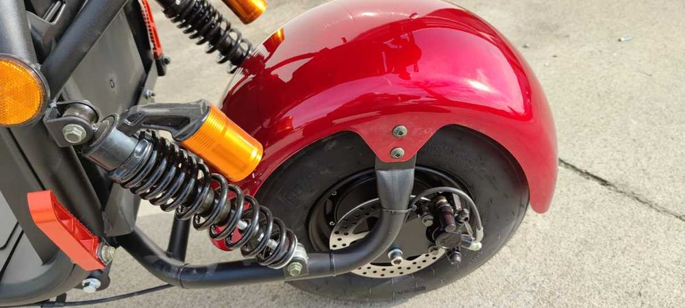 Електрически скутер Чопър EEC05 2000W 60V/20Ah с две батерии