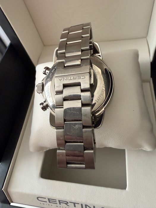 Certina часовник