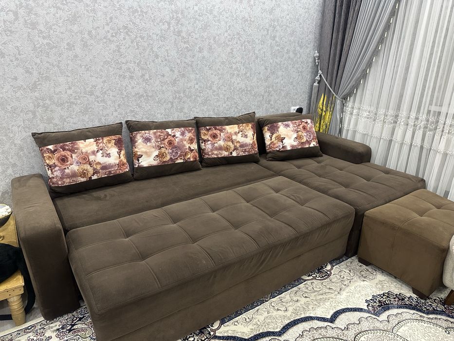 Уголок для гостинной, размер 3 х 1.5