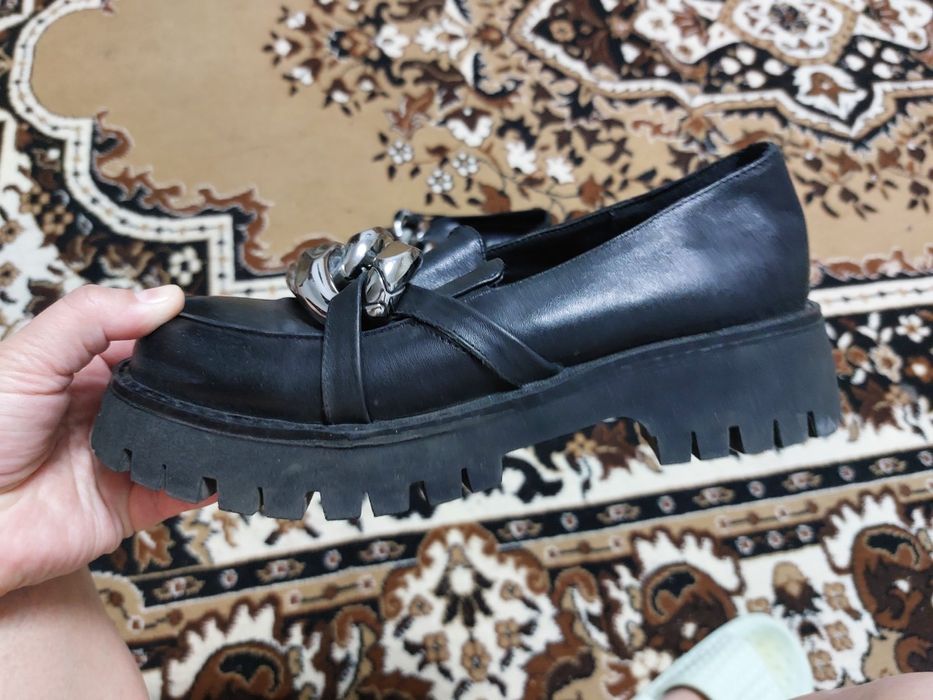 Продам Кожаную обувь