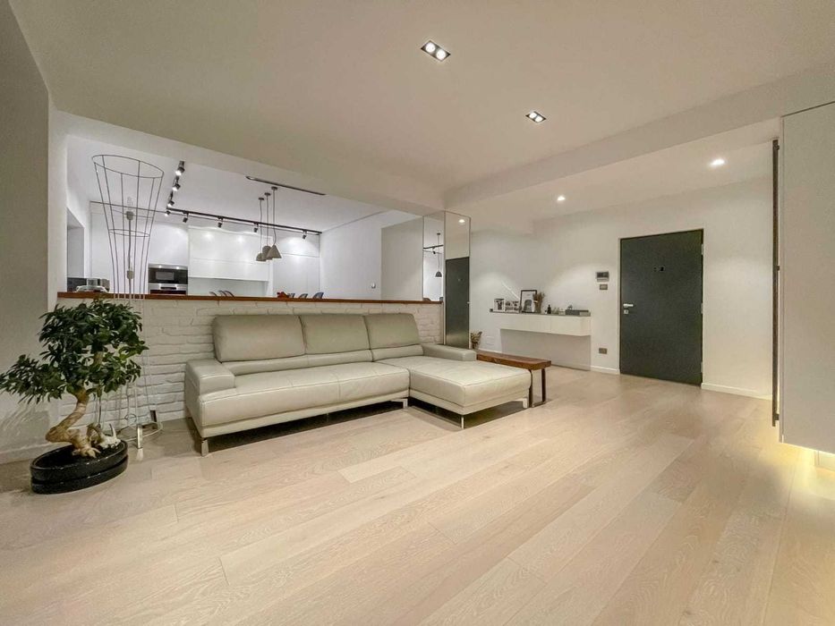 Apartament 91 mp + boxa 13 mp Bulevardul Dem Radulescu