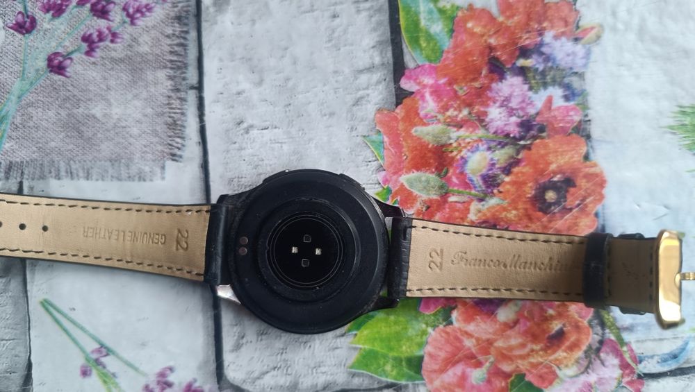 Продам смарт часы редми ксиоми