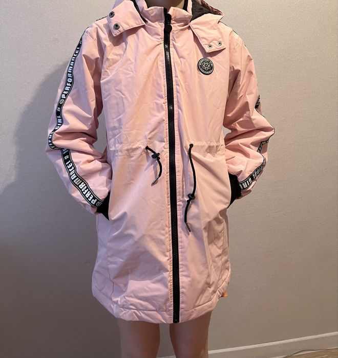 Продам куртку