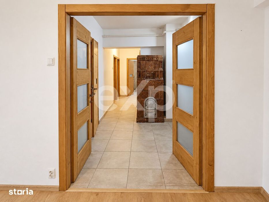 Apartament cu 3 camere, ultracentral in Campina