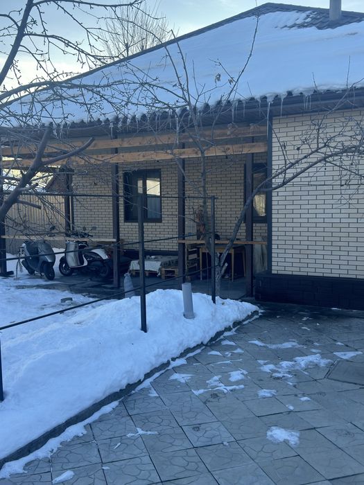 Продам бгоустрокный дом на хуторе.