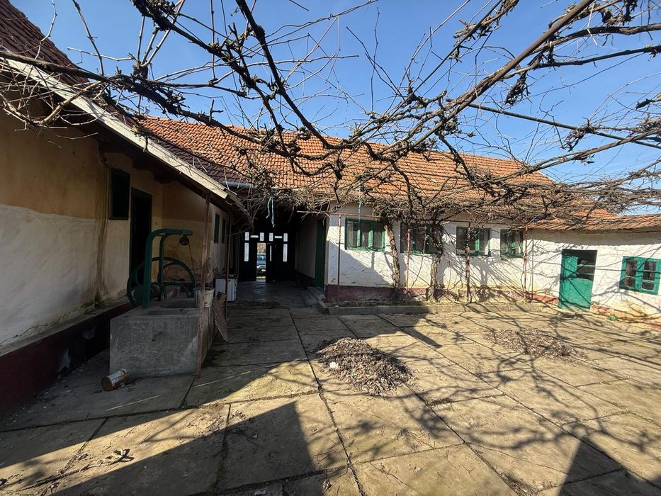 Casă de vânzare în comuna Bârsa loc.  Voievodeni