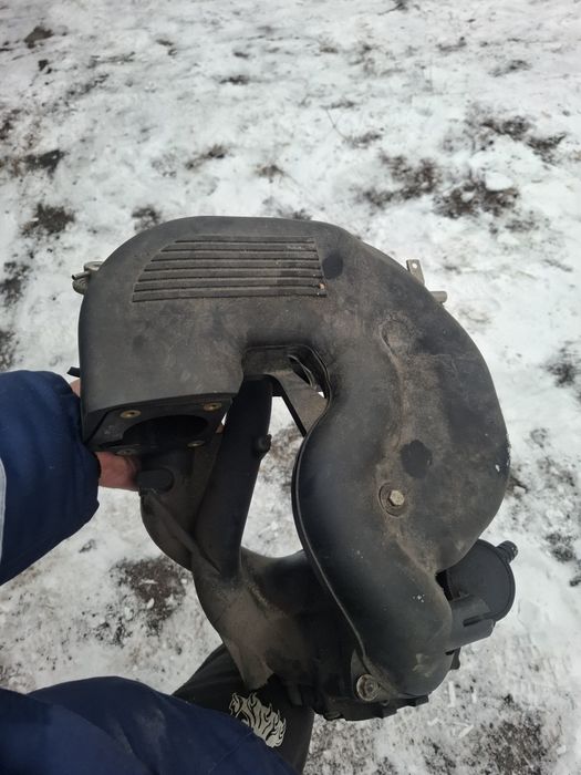 Продам Е46 впускной коллектор
