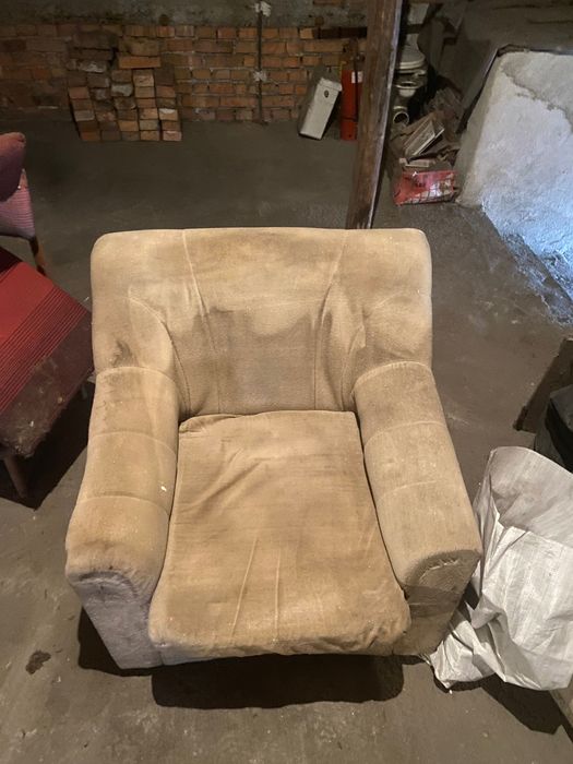 Диван и два фотьойла БЕЗПЛАТНО