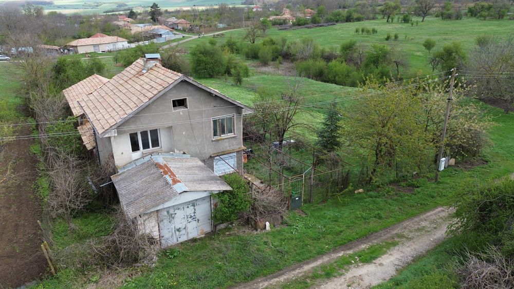 Къща село Баячево 6км. от Търговище