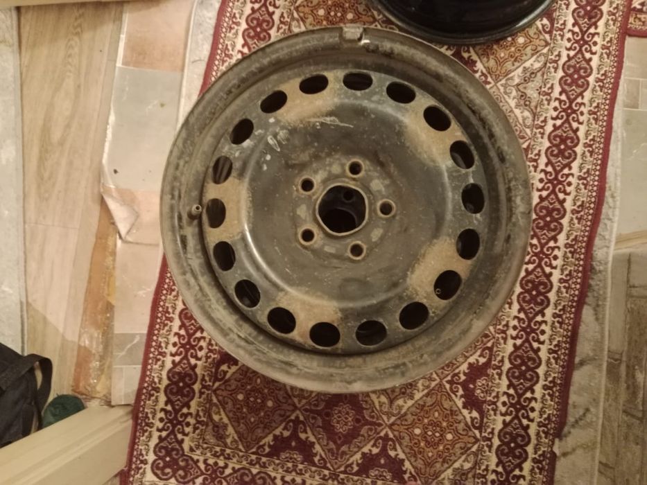 Продам диски на авто 195/6515