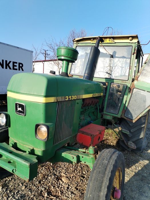 De vânzare John Deere 3130