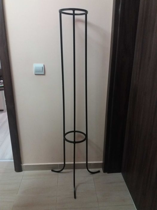 Ръчно изработен цветарник