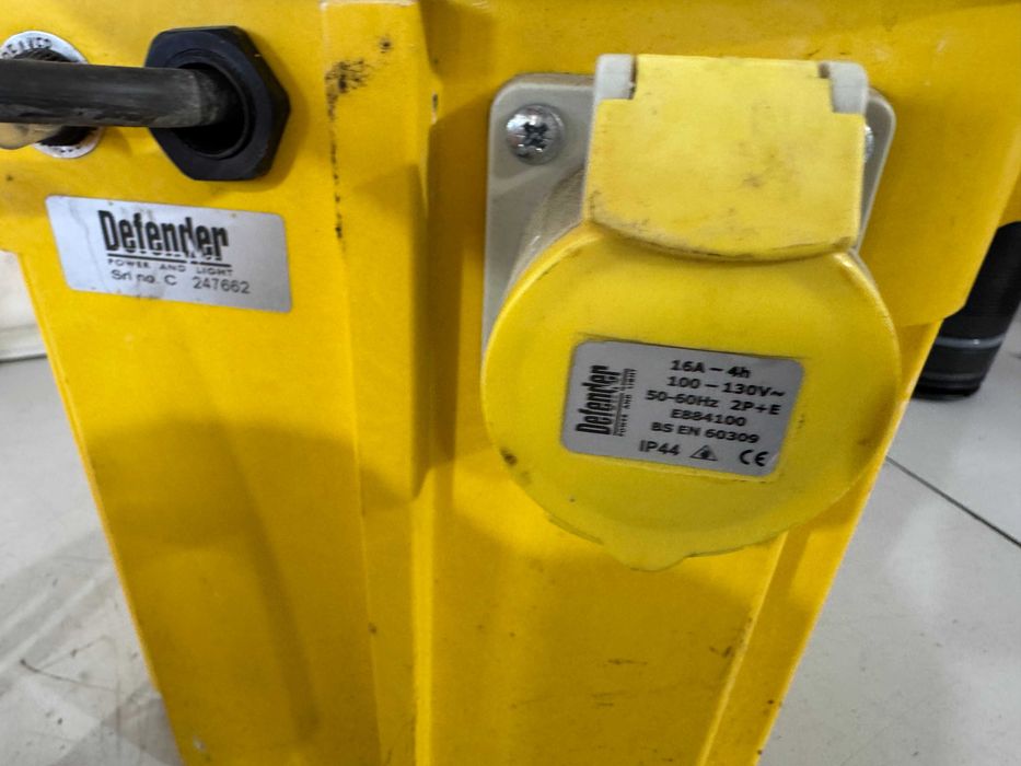 Траф-трансформатор 220-110 V