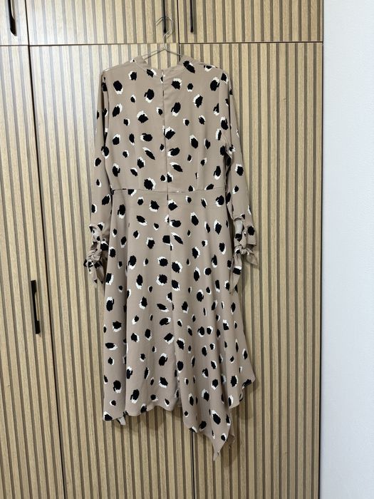 Платье от SELFIE