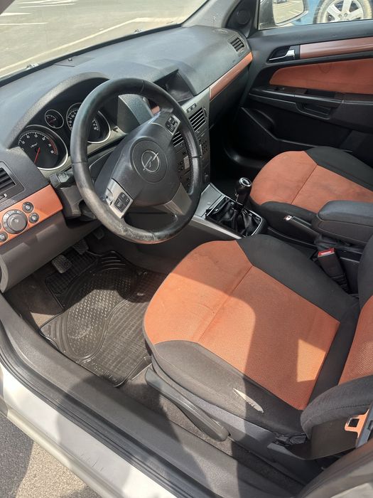 Vand opel astra h 2006 1.6 benzina