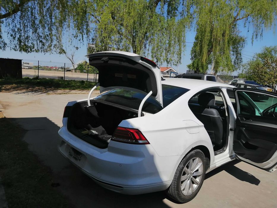 Dezmembram Volkswagen Passat B8