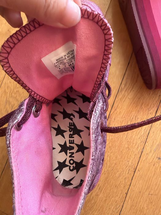 Converse X Disney Miley Cirus
