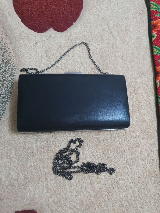 Продам сумочку вечернюю