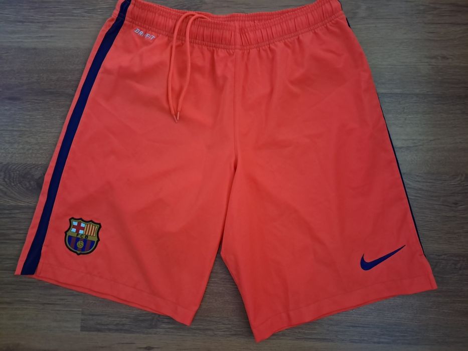 Къси панталони Barcelona размер М
