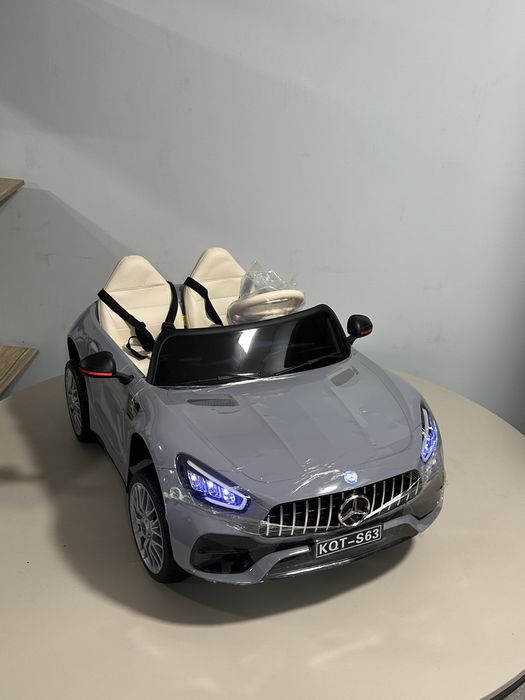 Mersedes benz. Detskiy moshina. Pululi moshina