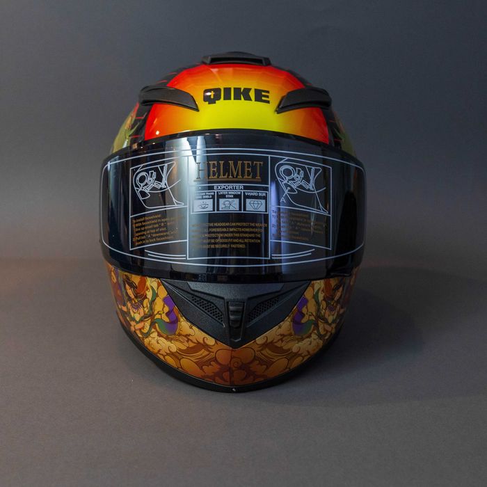 Каска за мотор , пистов, скутер, ел. тротинетка , др/ Размер М (55–56)