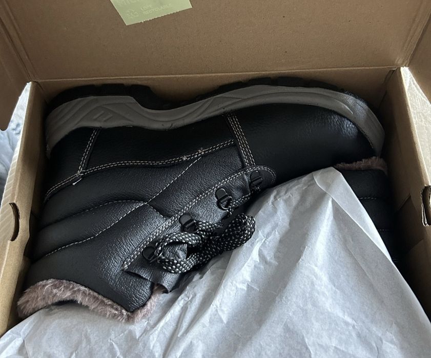 Продам зимнюю спецодежду