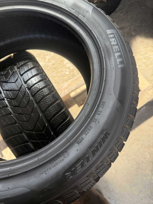 2x Anvelope Iarna 205/55 R16 M+S - Pirelli Sotto Zero 3  MO